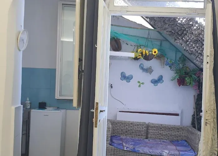 Aurora In Grace Apartment