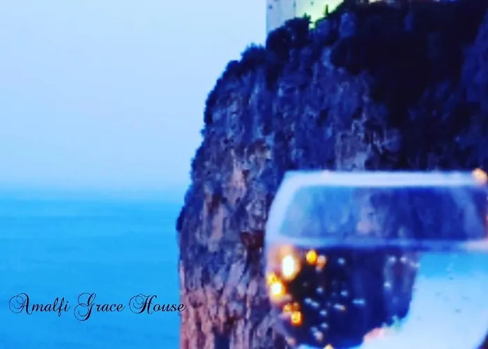 Aurora In Grace Apartment